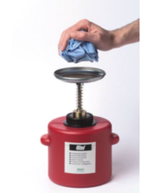 Colad Plunger Can
